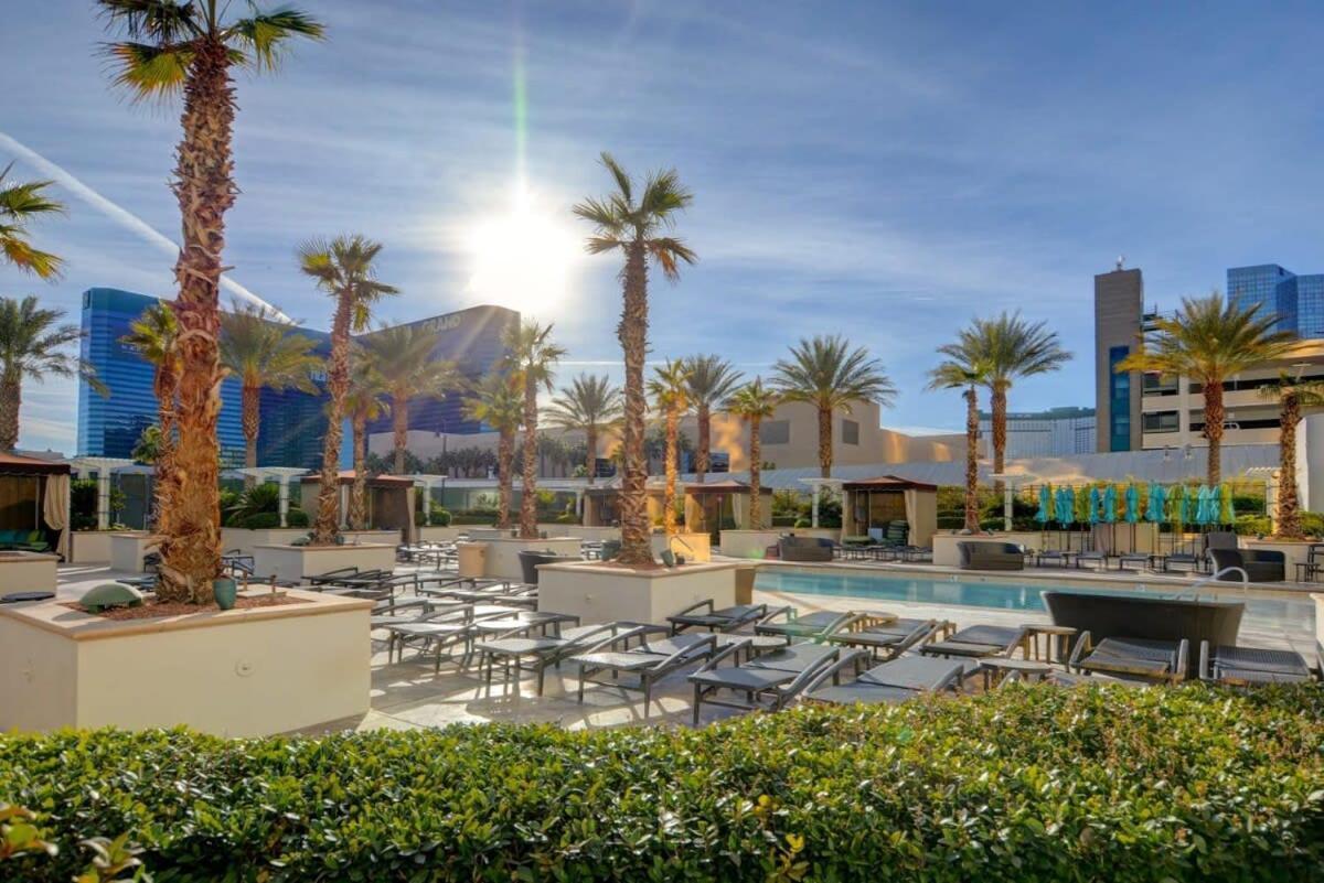 Mgm Signature-17-703 Strip View Jacuzzi Studio Las Vegas Exterior photo